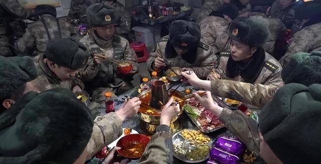 有多强？帐篷睡袋可抵御零下四十度酷寒澳门新葡京app高寒地区的单兵装备(图2)